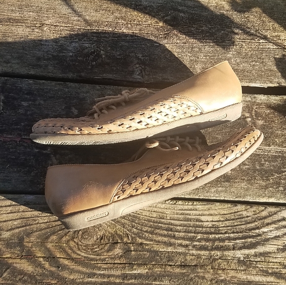 Woven Cuddlers - Picture 3 of 10